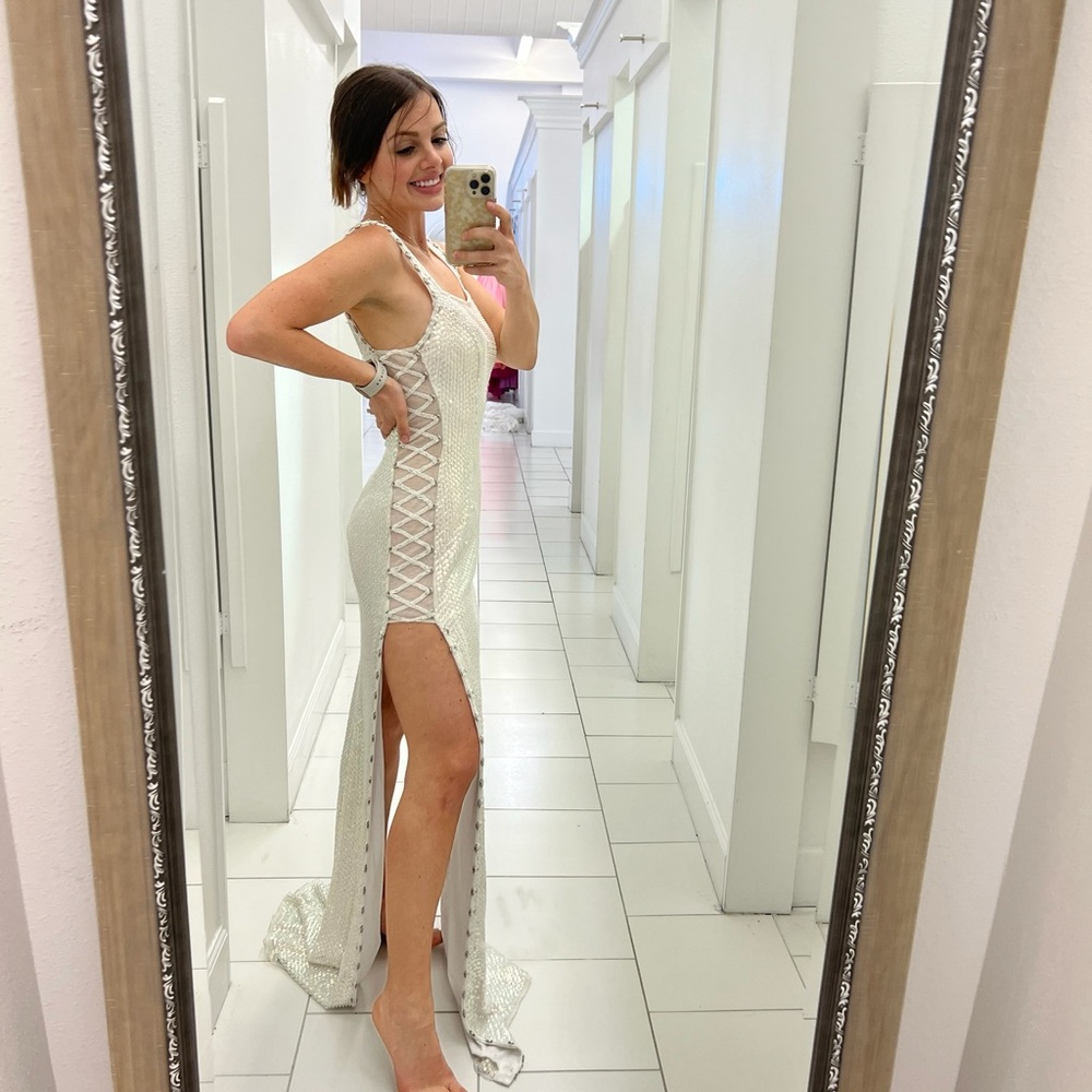 Sherri Hill Formal Prom Pageant Bridal Wedding White Slits Edgy Dress Gown 2